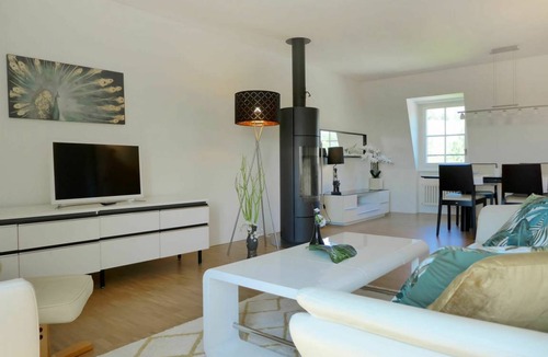 Muenchenwiler Apartment | 90 m² Apartment ∙ 3 bedrooms ∙ 5 guests