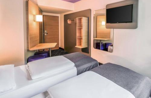 Wallgraben-West Hotel | B&B Hotel Stuttgart-Vaihingen