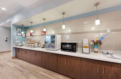 Buda Hotel | Best Western Plus Buda Austin Inn & Suites