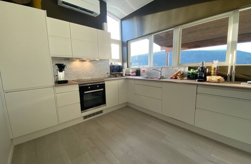 Frogn Cottage | Cabin Oslofjord -sleeps14-seaview-familyfriendly