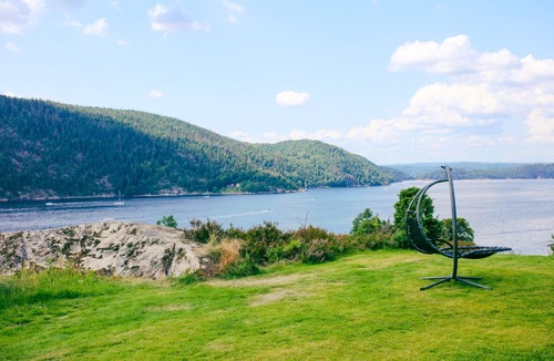 Frogn Cottage | Cabin Oslofjord -sleeps14-seaview-familyfriendly