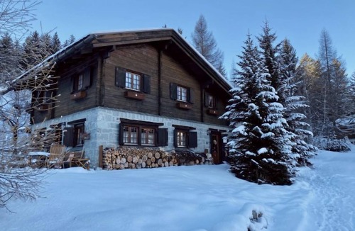 Riom-Parsonz House | Chalet Rodas 9 by Interhome