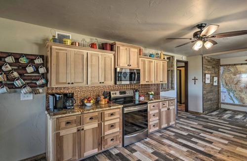 Canyon Cottage | Charming Texas Home w/Stunning Canyon Views!