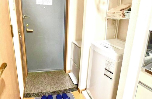 Naka Ward Apartment | Chikasakae, multiple rooms in the same building, sleeps 4, 6 min walk from Shinsakaecho station, convenient for shopping, dining, etc.