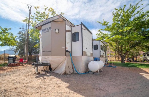 Moab South Valley Apartment | Destination RV Fully Setup OK41