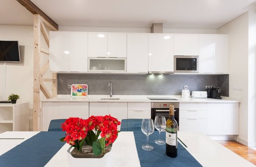 Alfama Apartment | FLH Graça Artistic Studio