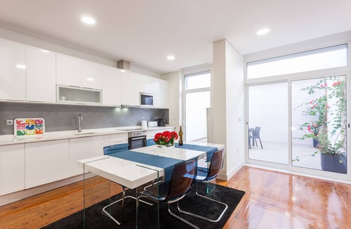 Alfama Apartment | FLH Graça Artistic Studio