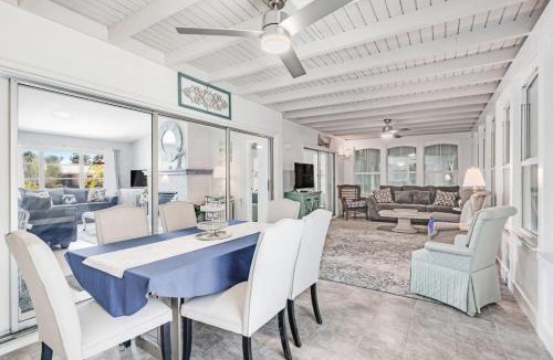 Murex Lakes House | Gorgeous Pool Home in Lake Murex Sanibel