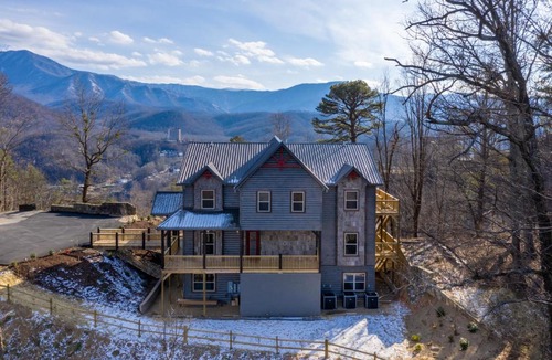 Gatlinburg Cabin | Greystone Retreat Cabin
