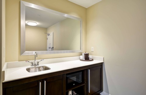 North Charleston Hotel | Hampton Inn & Suites Charleston Airport