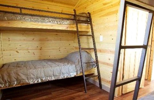 Chapin House | House ∙ 2 bedrooms ∙ 4 guests