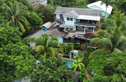 Antoneys Cay Apartment | In the heart of West End, Roatan - Mariposa Lodge - Unit 2