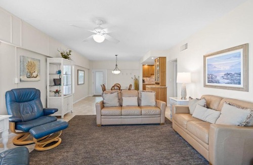 Siesta Key Apartment | Island House Beach Resort 13S