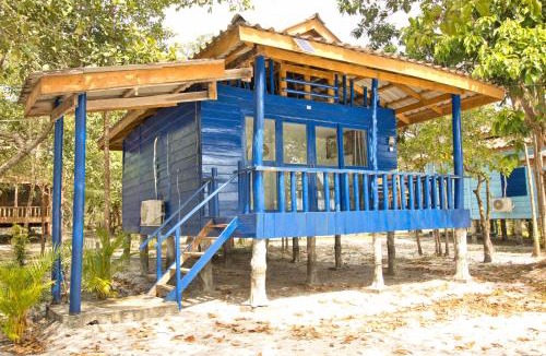 Koh Rong Hostel | Koh Rong Beach Hostel and Bungalows