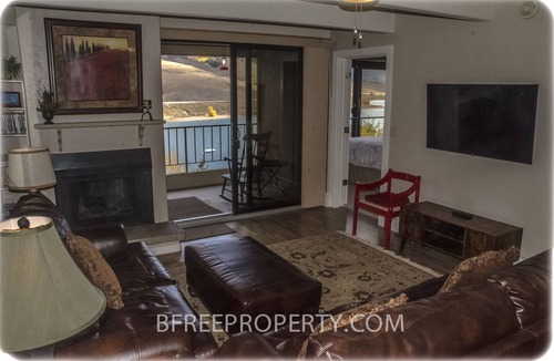 Dillon Condo | Lakeshore in the Heart of the Colorado Rocky Mountains