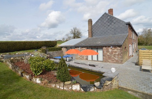 Ohey House | Luxury Pool Villa in Goesnes