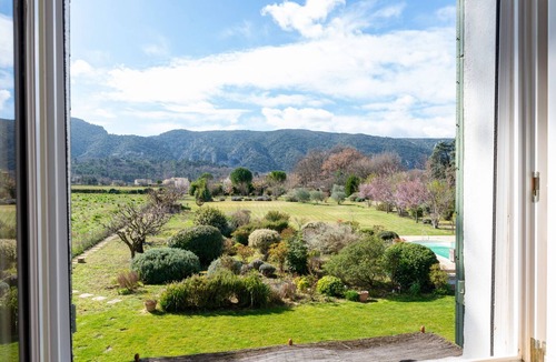 Oppede House | Maison Oppede - Beautiful house for 5, views, pool, sauna and air-con