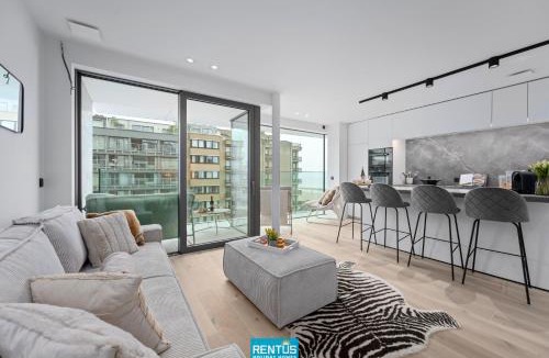 Oostduinkerke-Bad Apartment | Naast t Zand - beautifully furnished apartment with sea view