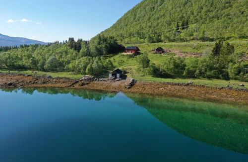 Tjeldsund House | Nesset i Fiskfjord