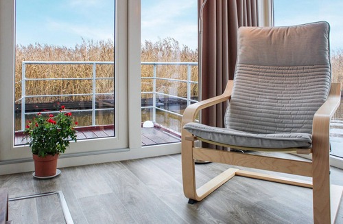 Municipality of Aalsmeer Boat Rental | Nice ship in Aalsmeer with kitchen