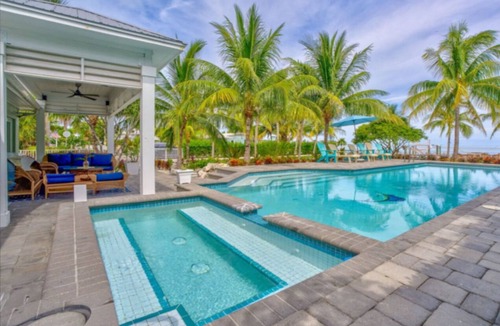 Marathon House | Paradise Point -Pet friendly Oceanfront Luxury with Pool/Dock/outdoor kitchen.