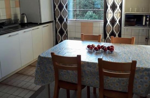 Isokyro Apartment | Rauhallinen ja tilava asunto Vaasan ja Seinäjoen välillä