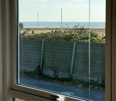 Flovt Strand House | Seaside Cottage With Ocean View At Flovt Beach