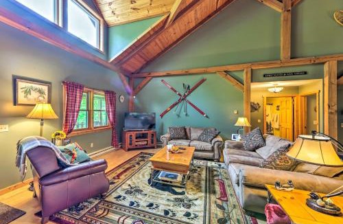 Slatyfork Farm House | Slaty Fork Escape with Mountain View and Hot Tub!