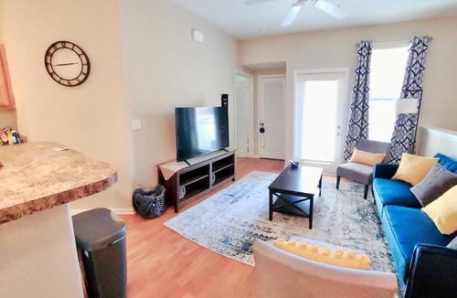 Huntsville Apartment | Spacious 2bd apt in South Huntsville, close to Redstone Arsenal & downtown!