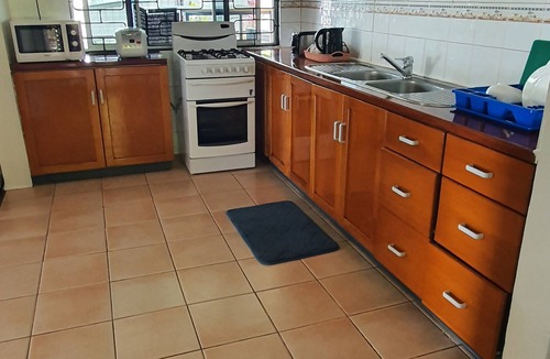 Suva Apartment | Spacious 4-bdrm fully self-contained WIFI, Parking