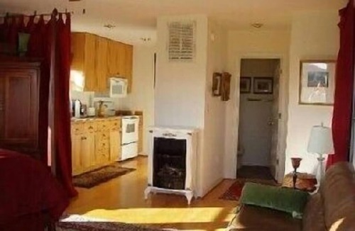 Stanardsville Apartment | Spectacular Mountain Views! Beautifully appointed. Pool. Hiking trails. Deck.