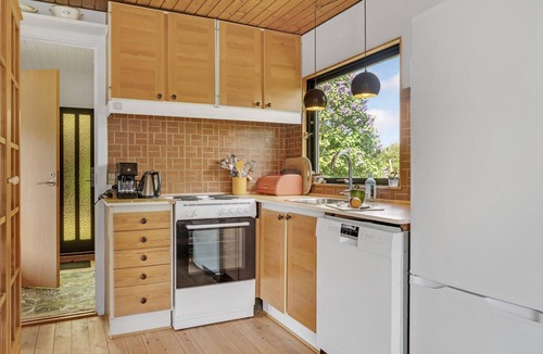Bog By House | Stunning home in Bogø By with kitchen