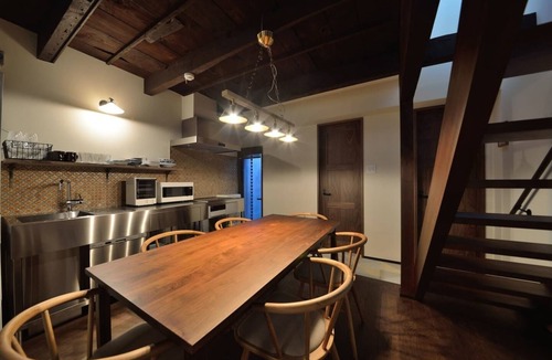 Karasuma Apartment | TAKEYA Gojo West (竹屋五条西館)