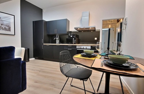 Saint-Laurent Apartment | The KAT106 - 1 bedroom