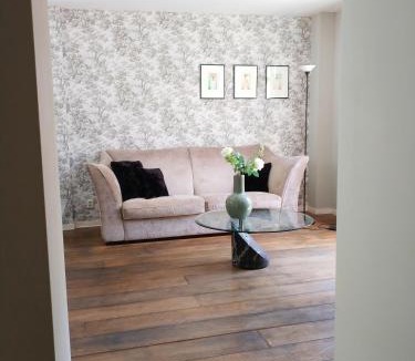 The Hague Center Apartment | The Sunny Suite - R.Q.C.