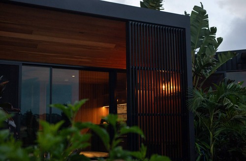Bangalow Cabin | Three One Bedroom Cabins