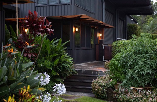 Bangalow Cabin | Three One Bedroom Cabins