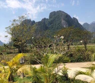 Vang Vieng Hotel | Vang Vieng Romantic Resort
