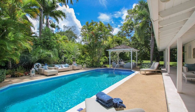Amazing Villa with Pool 5 mins to Beach - Palm Grove 1