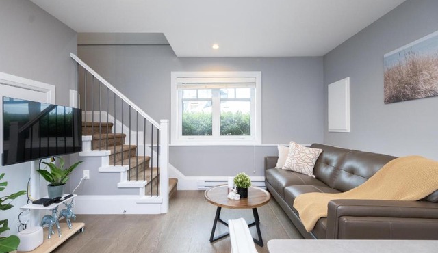 Brand New Stylish 2 bedrooms Suite in Shaughnessy