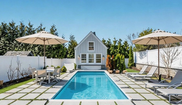 Chic Sag Harbor Retreat, Beautiful Private Yard with Heated Pool, Perfect.