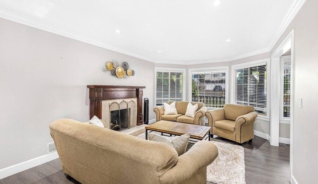 Cozy Retreat for Families and Friends.
