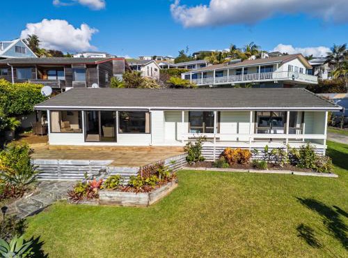 Doubtless Bay Vista - Cable Bay Retreat