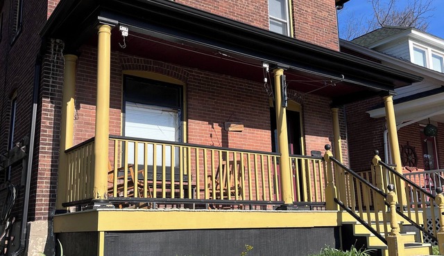 Downtown Galena River Front views and Deck