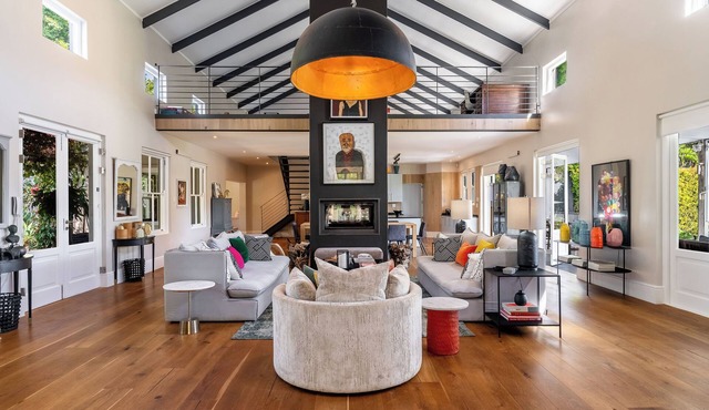 Exclusive 4-bedroom Villa in charming Franschhoek