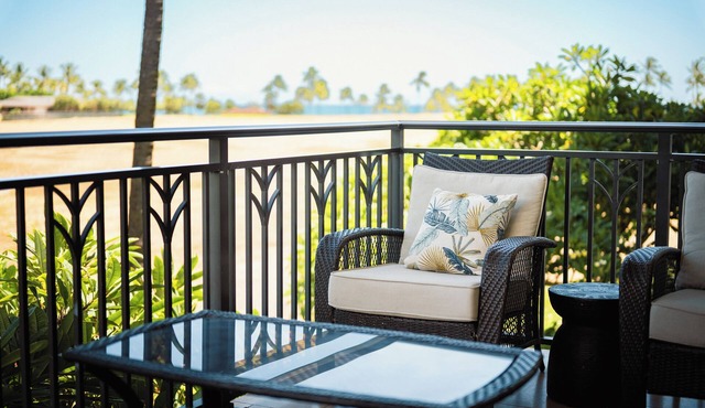 FALL SPECIAL ~ Family Friendly w/Ocean Views in Tropical Paradise