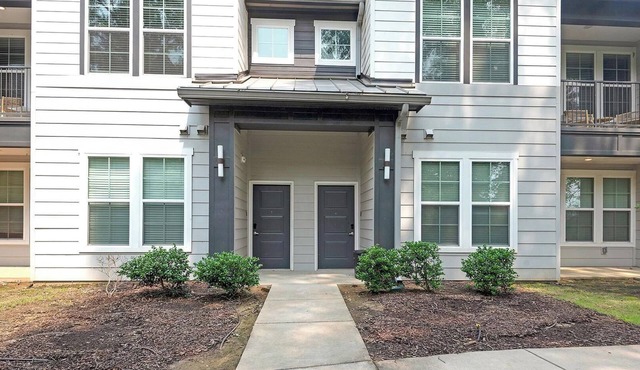 Landing | Incredible 1BD, Yoga Studio, Clubhouse