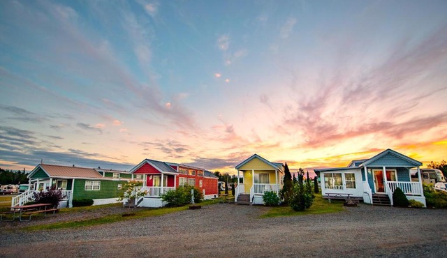 Narrows Too Camping Resort Loft Cottage 12