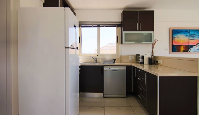 Phaedrus Living Seaside Luxury Flat Pervolia