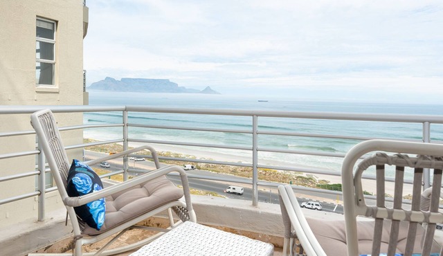 Phenomenal Sea Views Beachfront Apartment|